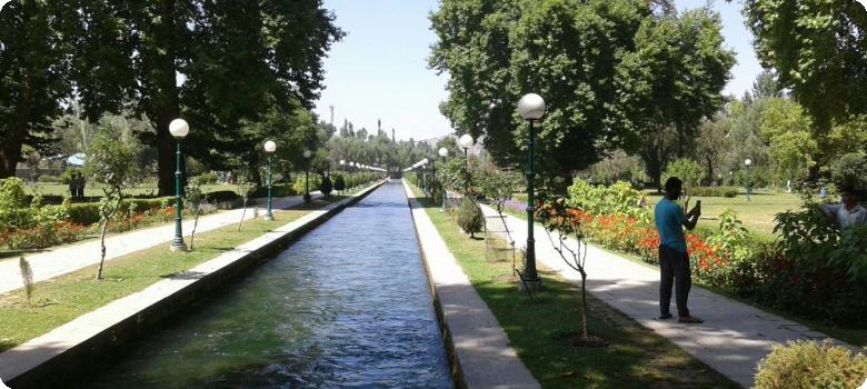 Verinag spring flows through the Verinag garden, Kashmir Verinag spring flows through the Verinag garden, Kashmir