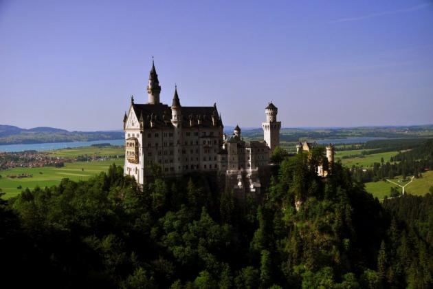 Neuschwanstein castle from Marienbrucke Neuschwanstein castle from Marienbrucke